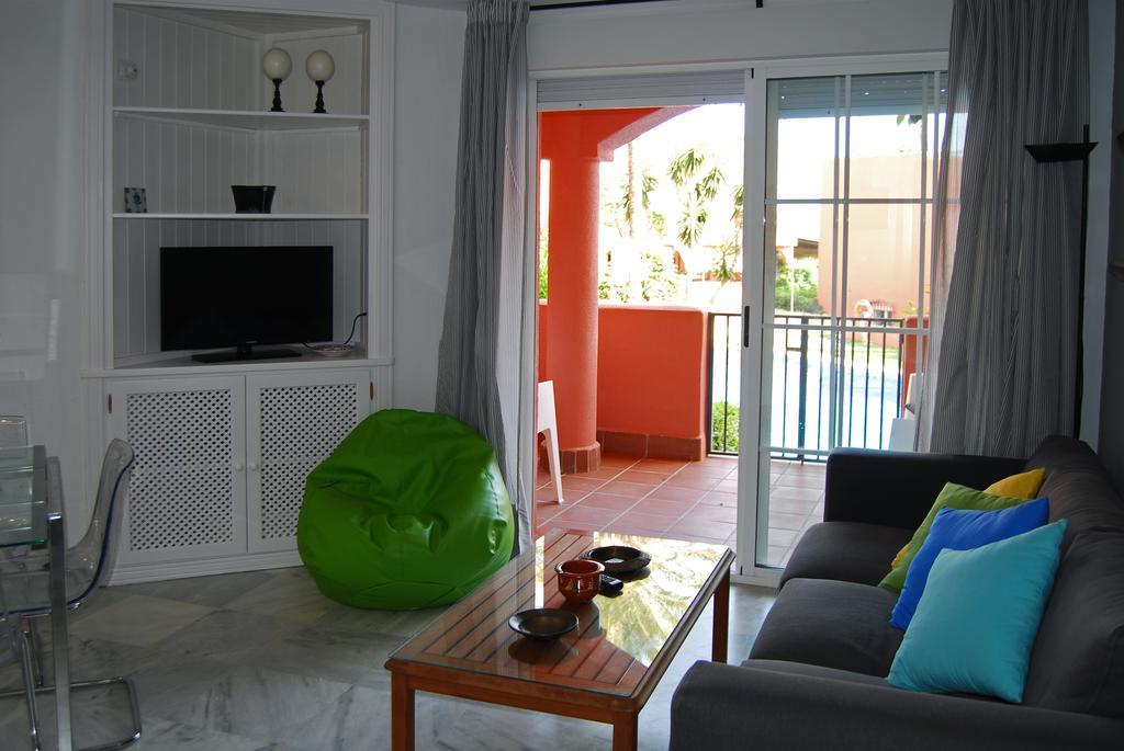 Apartamento Alvarito Playa Apartment Marbella Exterior photo
